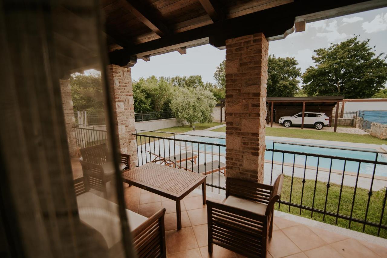 Villa Daisy Tar-Vabriga Exteriör bild