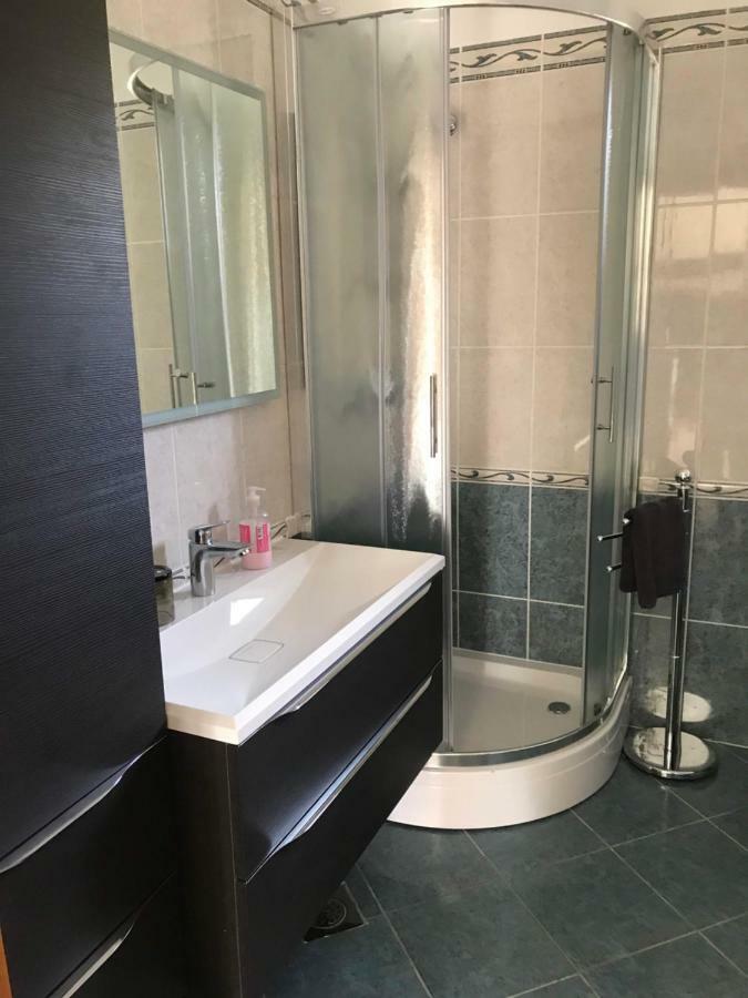 Villa Daisy Tar-Vabriga Exteriör bild