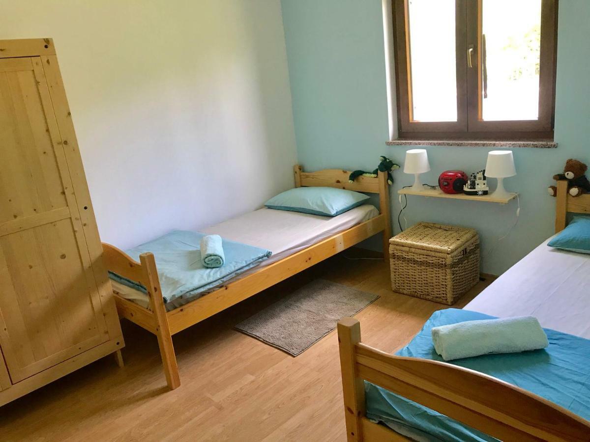 Villa Daisy Tar-Vabriga Exteriör bild